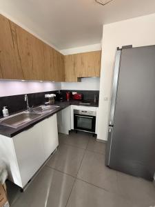 Pépite Suites - LE BOUDOIR DU LAC - Proche du lac et de la vielle ville avec garage privée