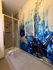 Pépite Suites - LE BOUDOIR DU LAC - Proche du lac et de la vielle ville avec garage privée