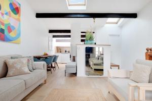 Stunning Duplex 1BR- 4P - Notre-Dame Cathedral