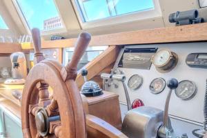 Houseboat - Suite flottante romantique au Port de Bordeaux