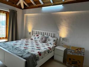 Peaceful Eco Farmhouse Stay on 7 and half Acres of land