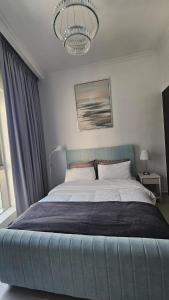 Bay Central 1BR with Full Marina View