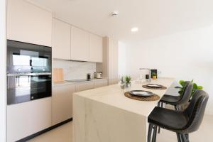 Las Lomas del Higueron - Brand New Apartment