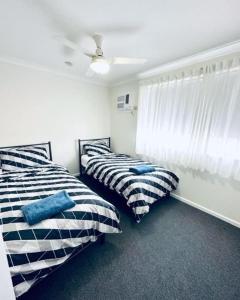 Poolside Family Villa close to Chinamans Beach