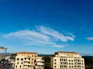 T2 récent 45m2, Parking inclus, Clim