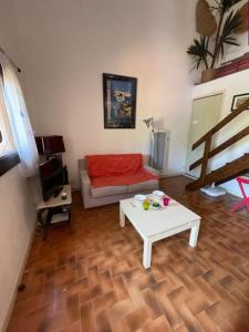 Charmante maisonnette 5ARE44 Charming little house with lovely outdoor