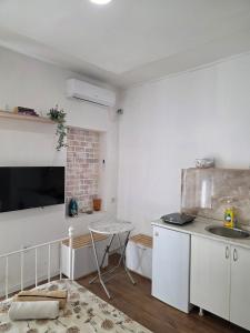 AK mini studio u centru