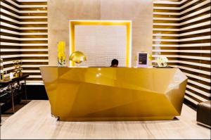 Luxury Fendi with Stunning Marina Views