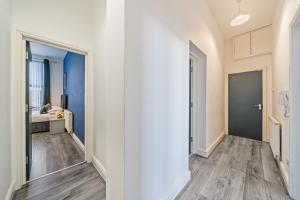 Latimer Flat 3 - Spacious 2-Bed Apt - Sleeps 6