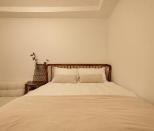 Alley Namsan - Seoul Station