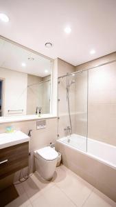 Golfside studio on Yas Island near F1 and Airport