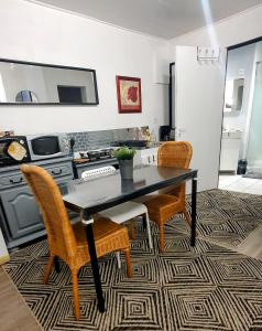 Chambres privées dans maison avec jardin-Proche LDLC-Groupama Stadium-Eurexpo