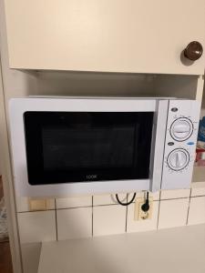 Spacious two-bedroom apartment, 247 self check-in, quiet stop