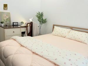 Căn hộ 3PN MT Eastmark 3BR Apartment with Pool, TP Thu Duc