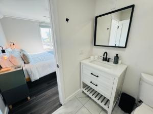 Downtown Fort Myers Beach Vacation Rentals - The Loft FMB