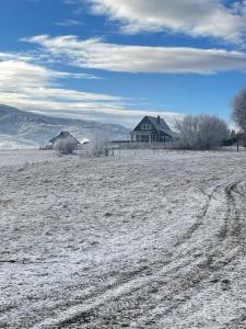 Osobie - dom z widokiem na góry