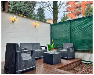 Flat with 2 Private Parking Spots & Private Garden