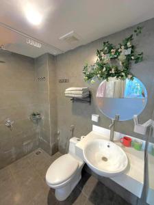 GREEN BALCONY - kimmy housing 40A3 97 Trinh Cong Son