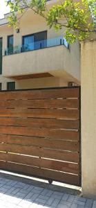 Casa Jade e Esmeralda nova com piscina em Mariscal, Bombinhas