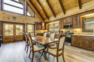 Riverfront Cabin with Mtn Views in Robbinsville