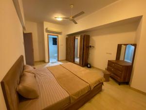 2 Bedrooms, full furnished full access apartment
