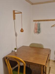 Stay in Green, NEW Mangwon Station 3 minutes on foot, free luggage storage