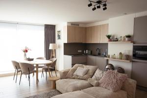 Penthouse studio voor 2 met 2 ruime terrassen op 6 min wandelen van het strand van Oostende