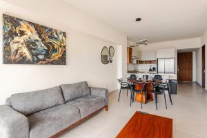 Departamento moderno de 2 recámaras con alberca en Nuevo Vallarta