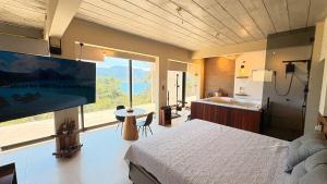 Studio com Spa e vista para o mar em Ilhabela