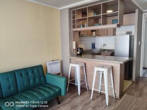 Downtown, comfortable, well connected