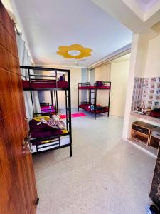 Vedic hatha vinyasa yoga ashram