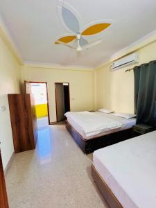 Vedic hatha vinyasa yoga ashram