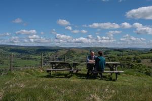 The Granary - Wild Swimming, Sauna, Peace & Quiet, Nr Bala