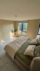 Penthouse with private terrace in Col Americana