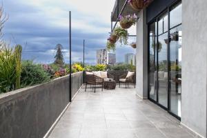 Penthouse with private terrace in Col Americana