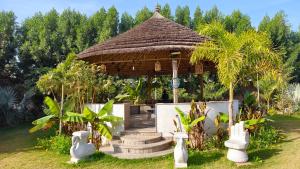 Rasa Vantara 3BHK Luxury Farm Stay for 10-15 People Family