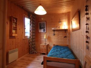 Chalet cosy 3 chambres pour 6 personnes à Arâches-la-Frasse, proche centre village et pistes. - FR-1-572-129
