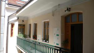 Palladium family apartment