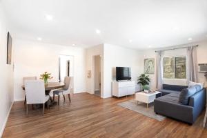 One Bedroom Apartment With Two Queen Beds