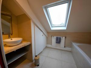 Les Buttes, 4 chambres, jardin, garage