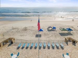 Sea Coast Gardens II 207