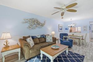 Sea Coast Gardens II 207