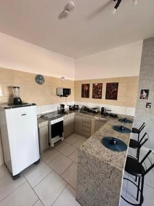 1 KM da Praia Orla Apê Completo em Porto Seg, próximo as melhores Cabanas de Diversão - 2 Andar