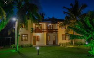 Flat Mobiliado Frente ao Mar - Praia Taperapuan