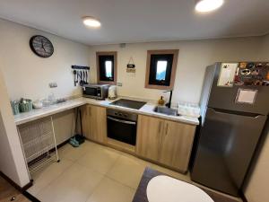 Acogedora cabaña-departamento independiente en entorno familiar