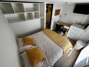 Acogedora cabaña-departamento independiente en entorno familiar