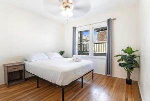 Budget One Bedroom Close to Pico and Beverly Hills