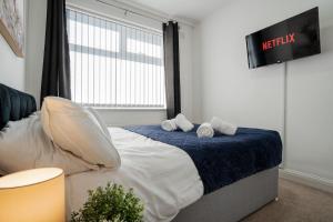 Stunning 2BR House in Manchester near Etihad and Coop Arena