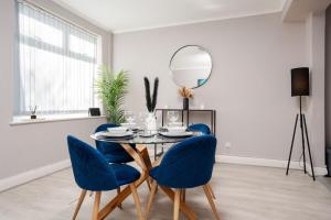 Stunning 2BR House in Manchester near Etihad and Coop Arena