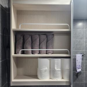 ,Daejeon ,Lotte Department Store ,Seongshimdang ,